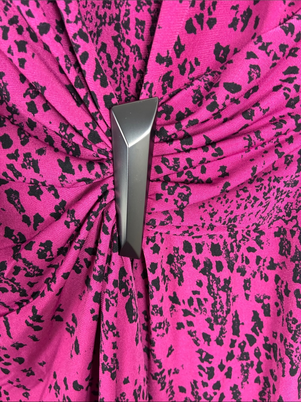 Calvin Klein Fuchsia Twist-Front Long Sleeve Dress Sz 2 Animal Print - Picture 3 of 6